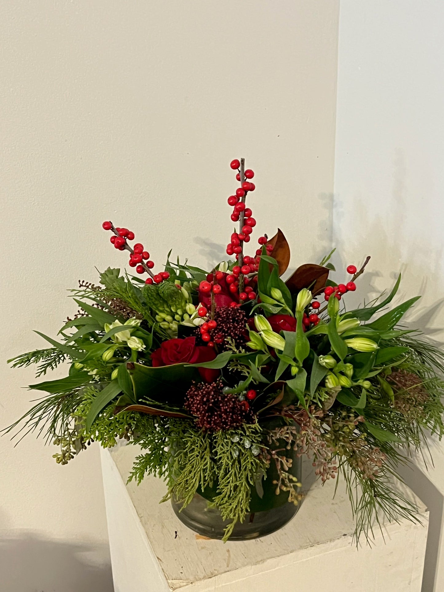 Winter Berry Delight Table Arrangement
