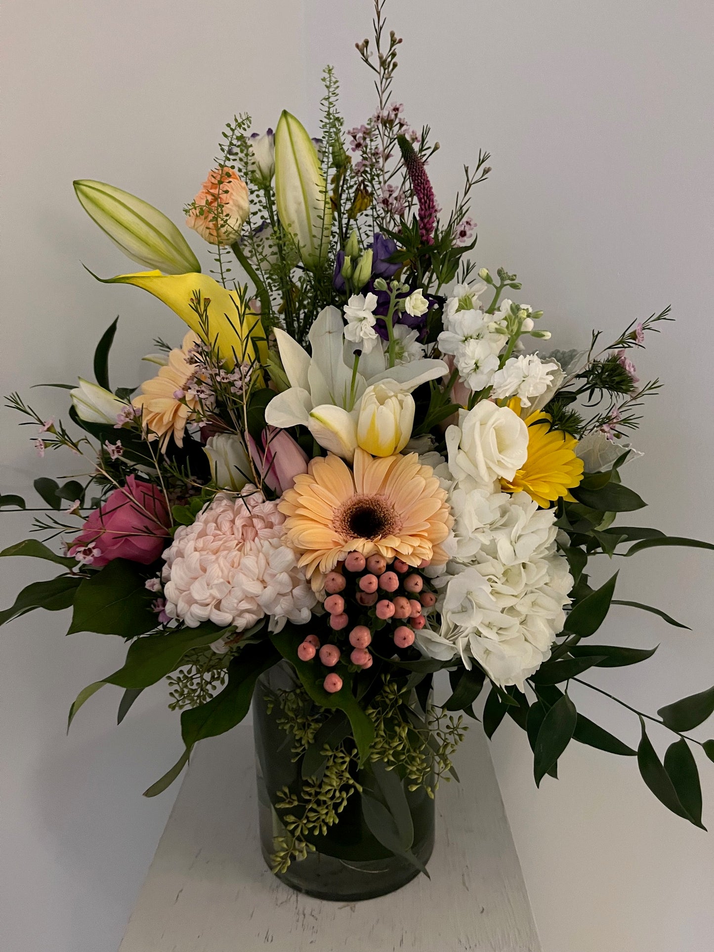 Deluxe Pastel Spring Vase Arrangement