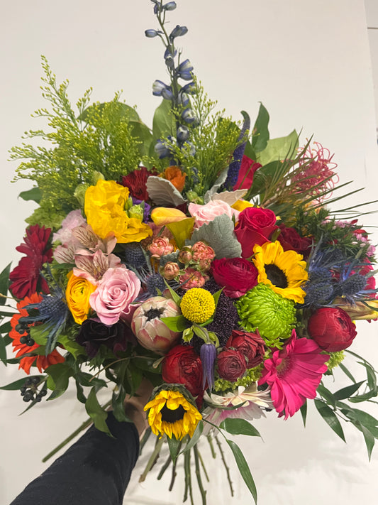 Extra Large and Cheerful Bouquet (double size)