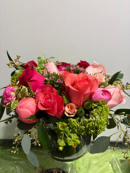 English Rose Garden Vase Arrangement (Mother's Day)