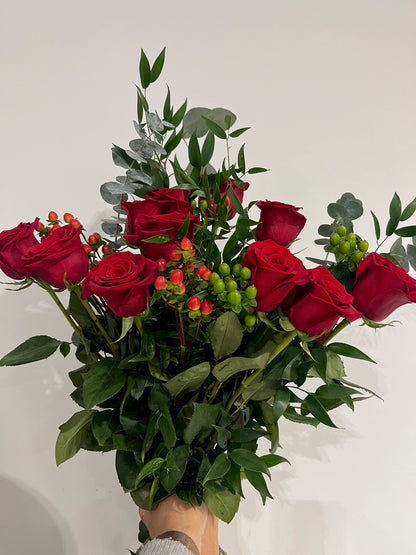 The Original (12 long-stem Red Rose Bouquet)