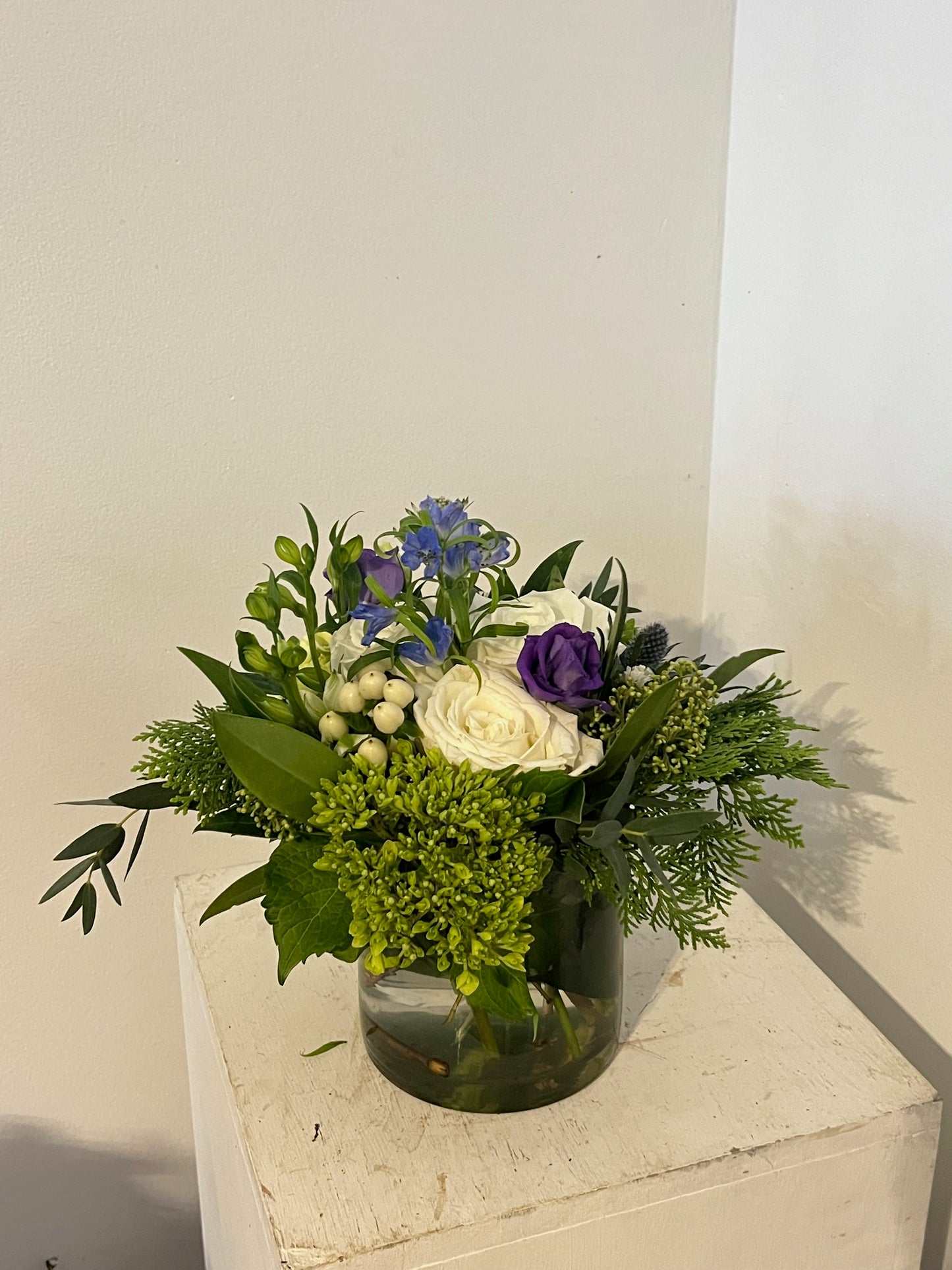 Sweet Frostbite Hanukkah Arrangement