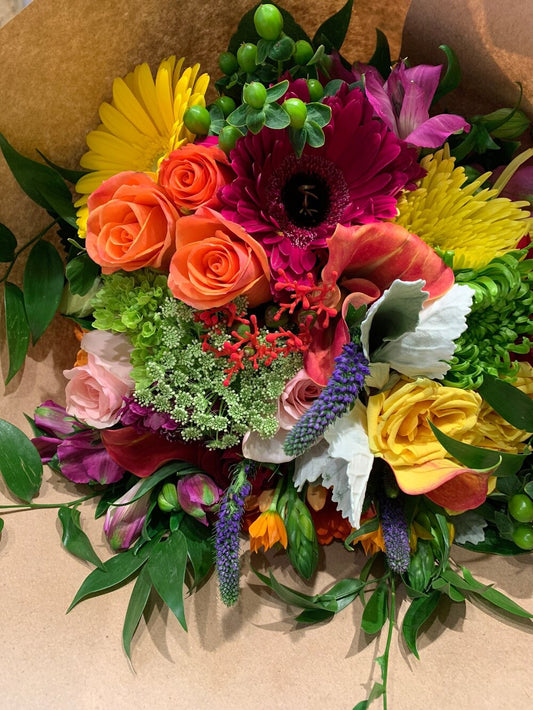 Large Cheerful Bouquet